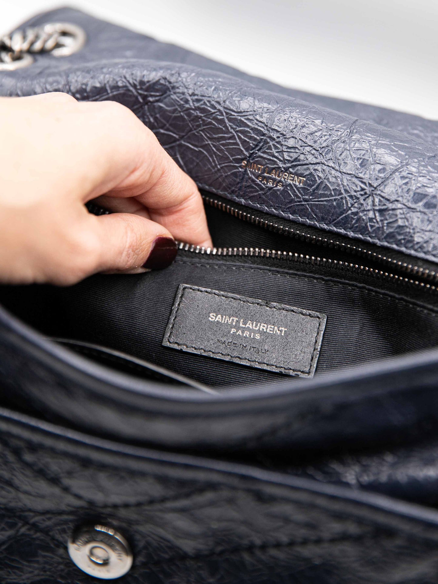 Yves Saint Laurent - Niki Medium Shoulder Bag in Blue Leather YSL Dark Blue