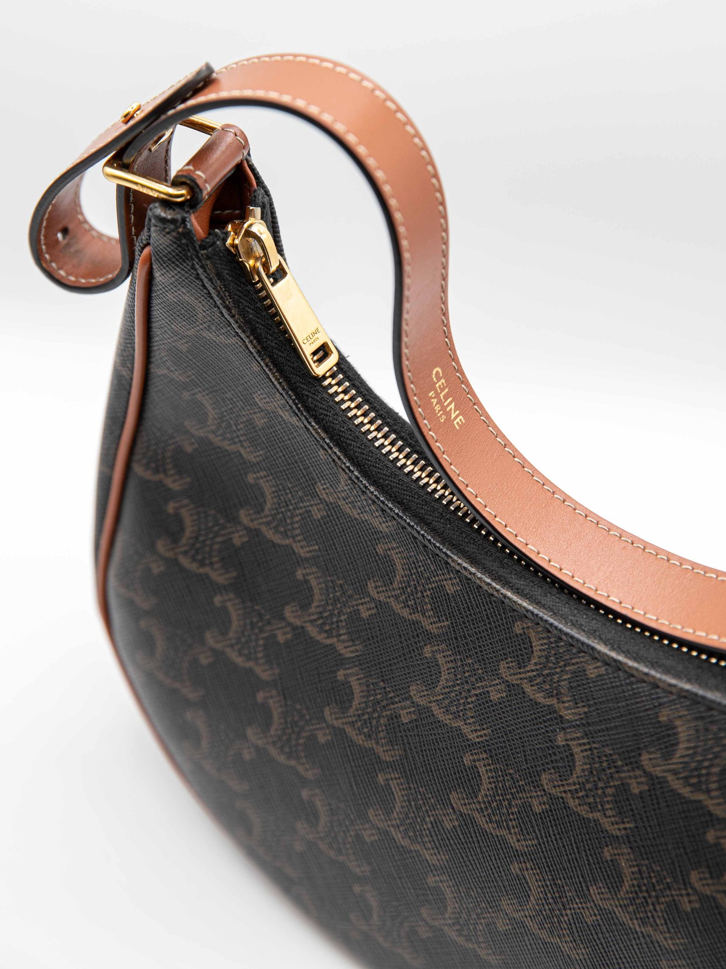 Celine - Borsa Ava in tela Triomphe e pelle di vitello
