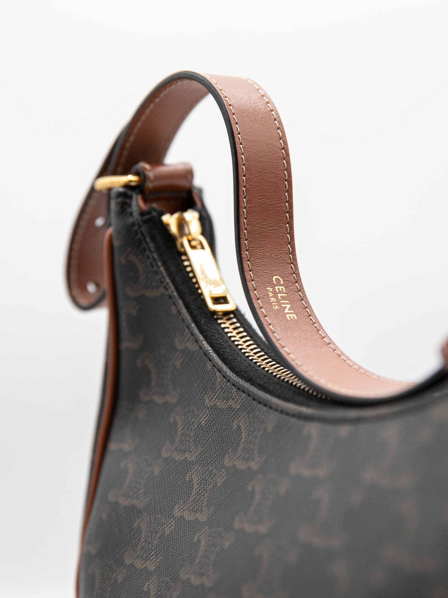 Celine - Borsa Ava in tela Triomphe e pelle di vitello