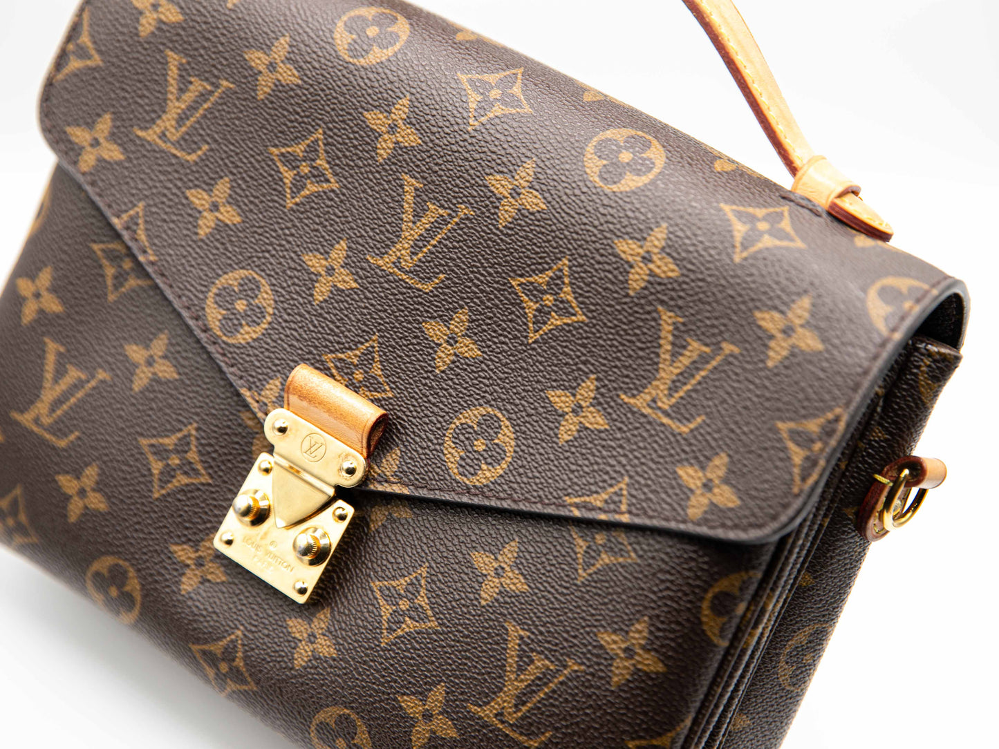 Louis Vuitton - Pochette Métis M44875