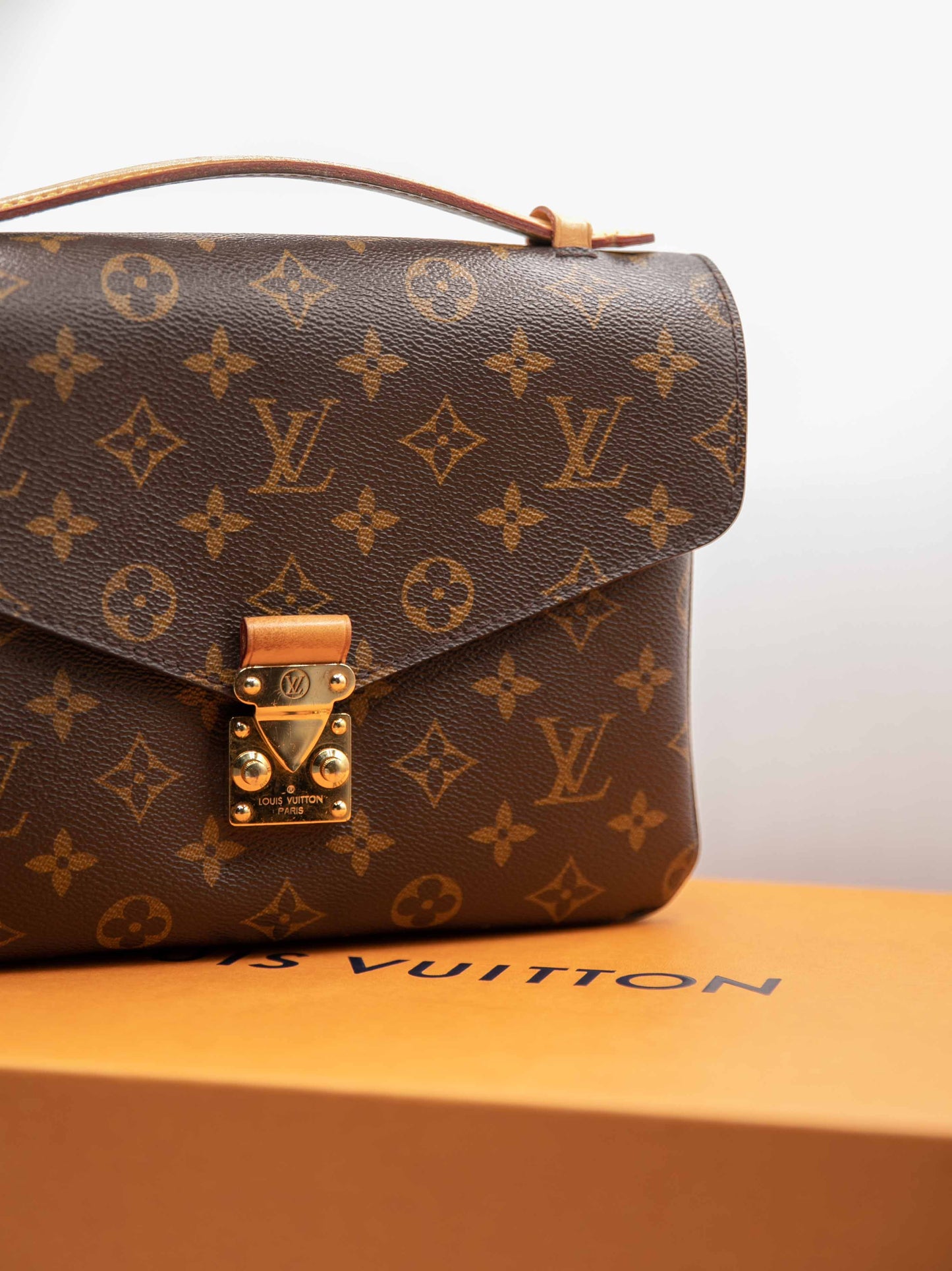 Louis Vuitton - Pochette Métis M44875